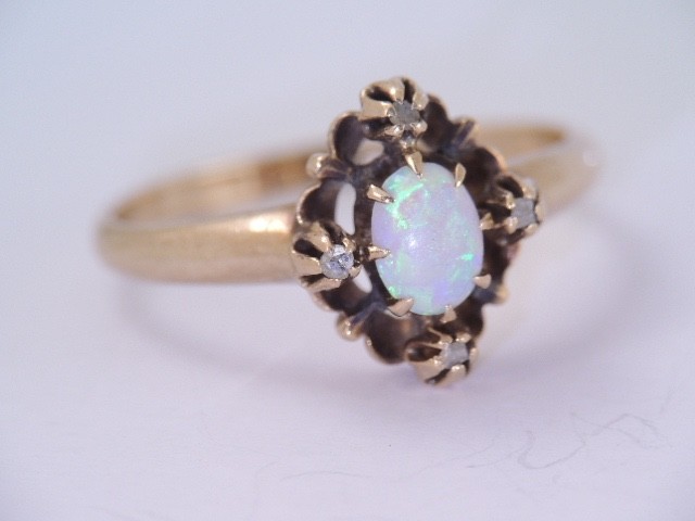 ANTIQUE VICTORIAN 10K GOLD ROSE CUT DIAMOND & COLORFUL OPAL RING sz 5