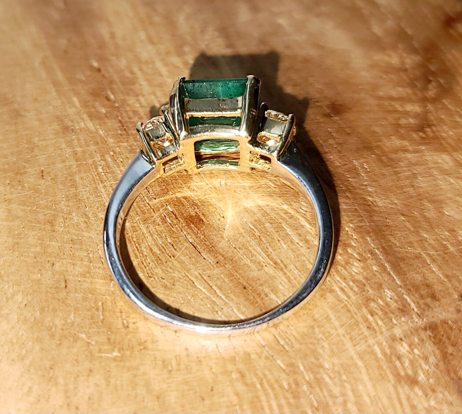Vintage 14K Gold Engagement Ring 2.21CT. Natural Green Emerald Square Shape