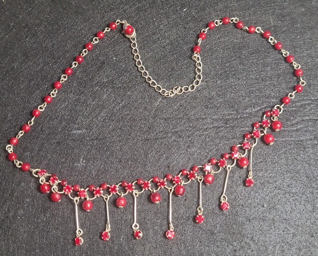 Vintage Sparkly Red Bead & Rhinestone Necklace 18”