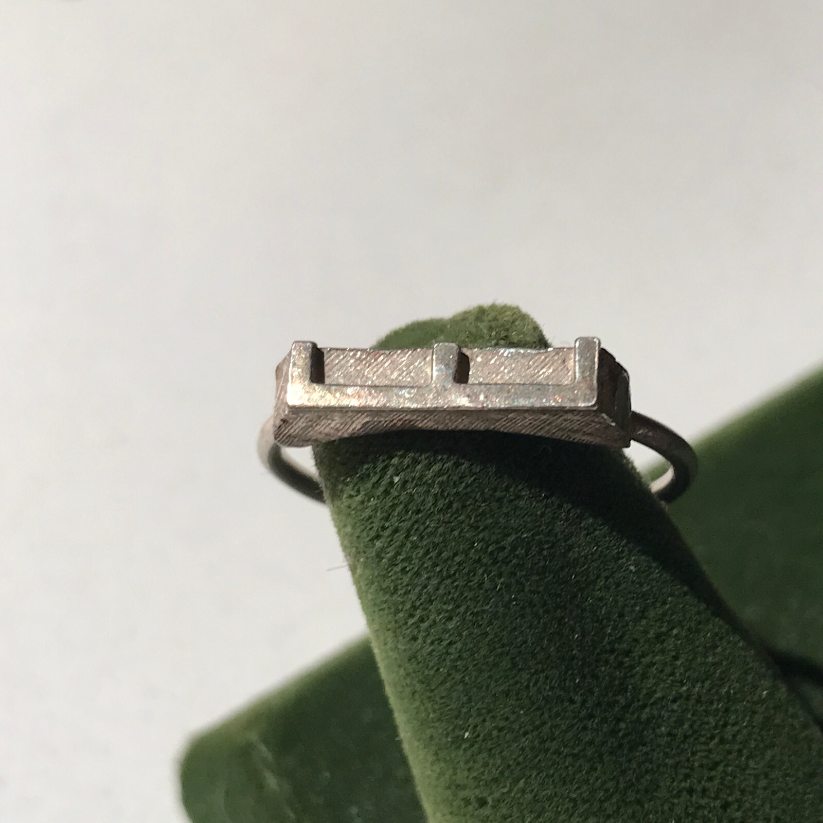 Vintage Sterling Silver Stamped Typebar Monogram “E” Ring Size 6 ADJUSTABLE