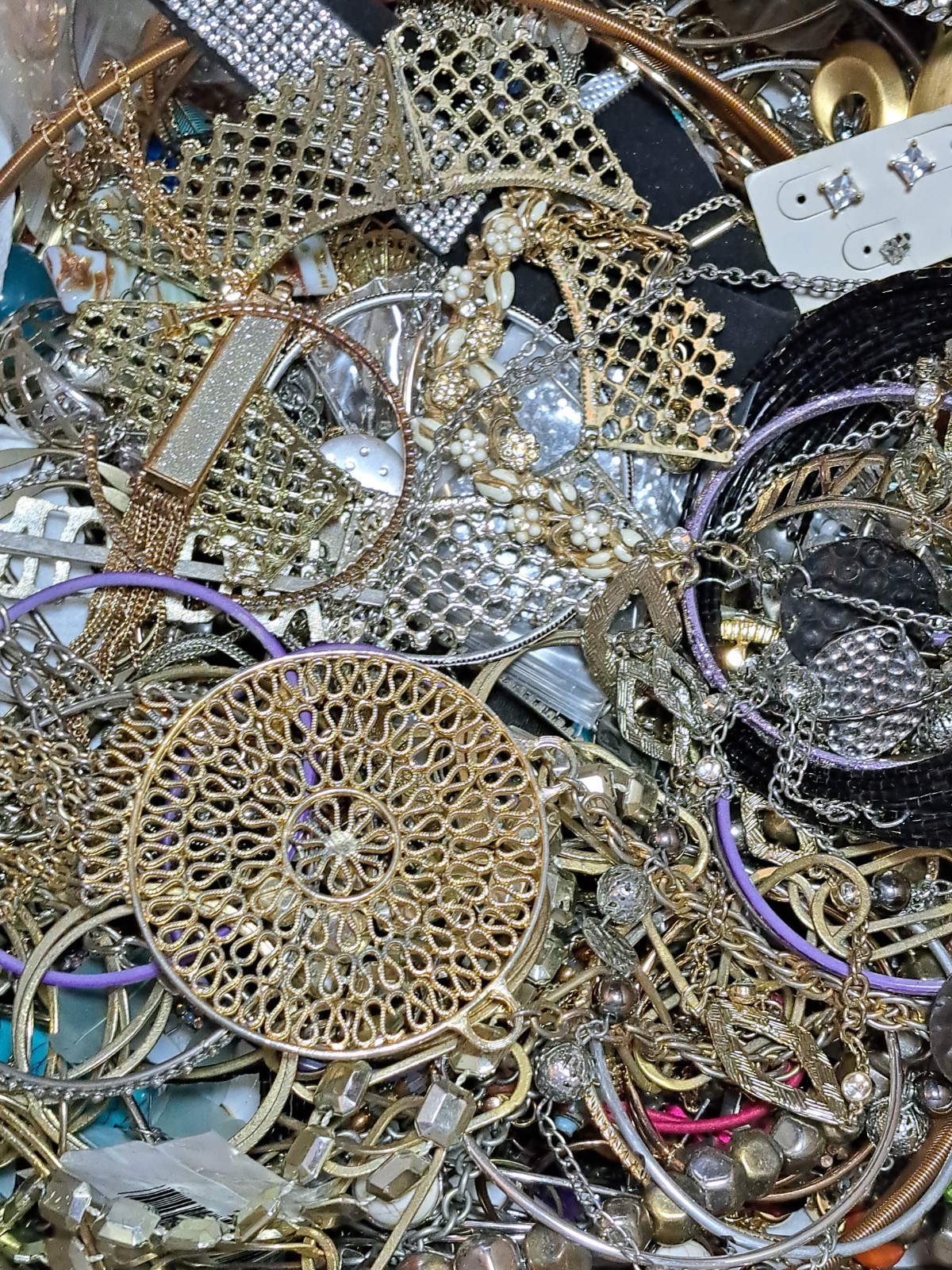 8 Pounds 4 Oz Old Jewelry Lot VTG To Now Junk, Wearable, Craft-Tangles Huge