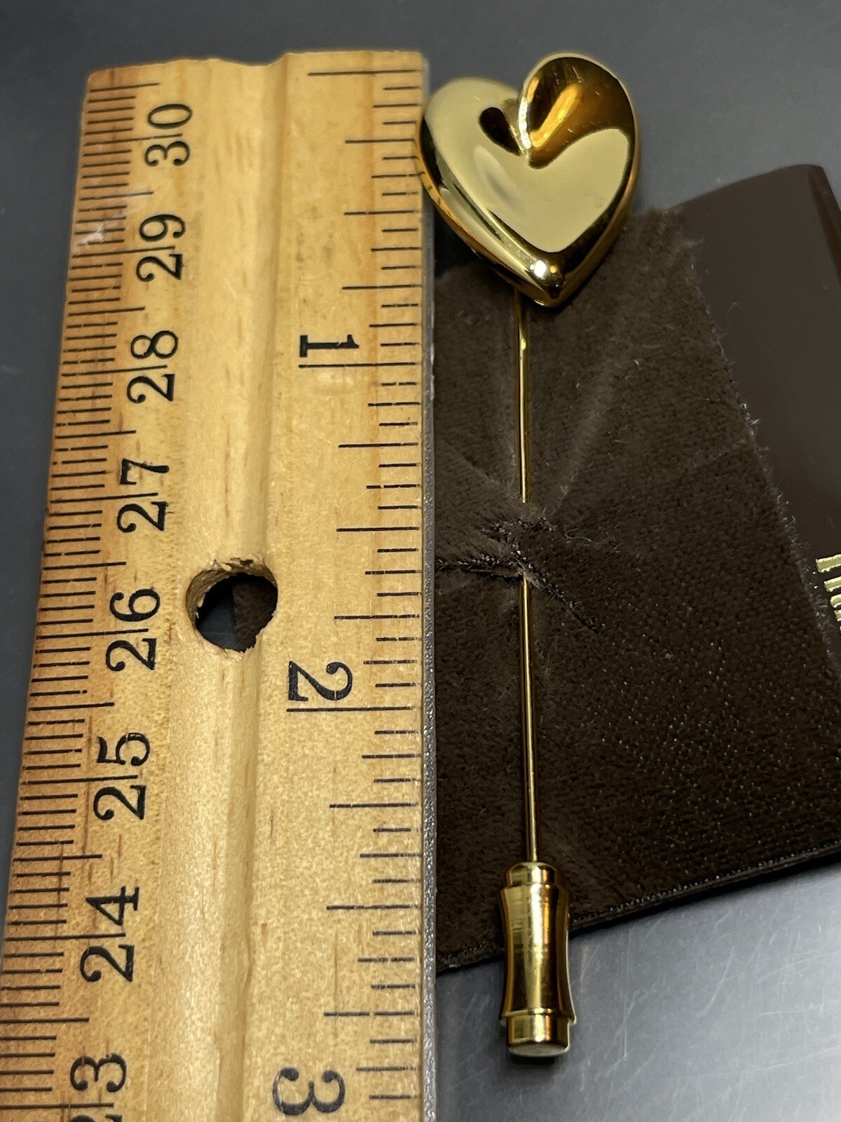 Vintage Crown Trifari Heart Stick Pin Gold Tone On Card 2.8 in Signed✨