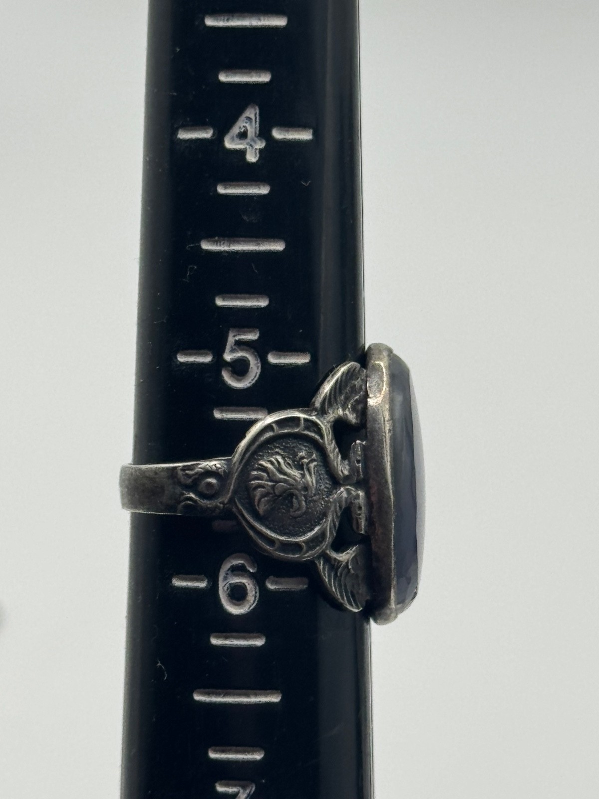 Vintage Art Deco Egyptian Revival Sterling Silver Chalcedony Ring Size 5.5