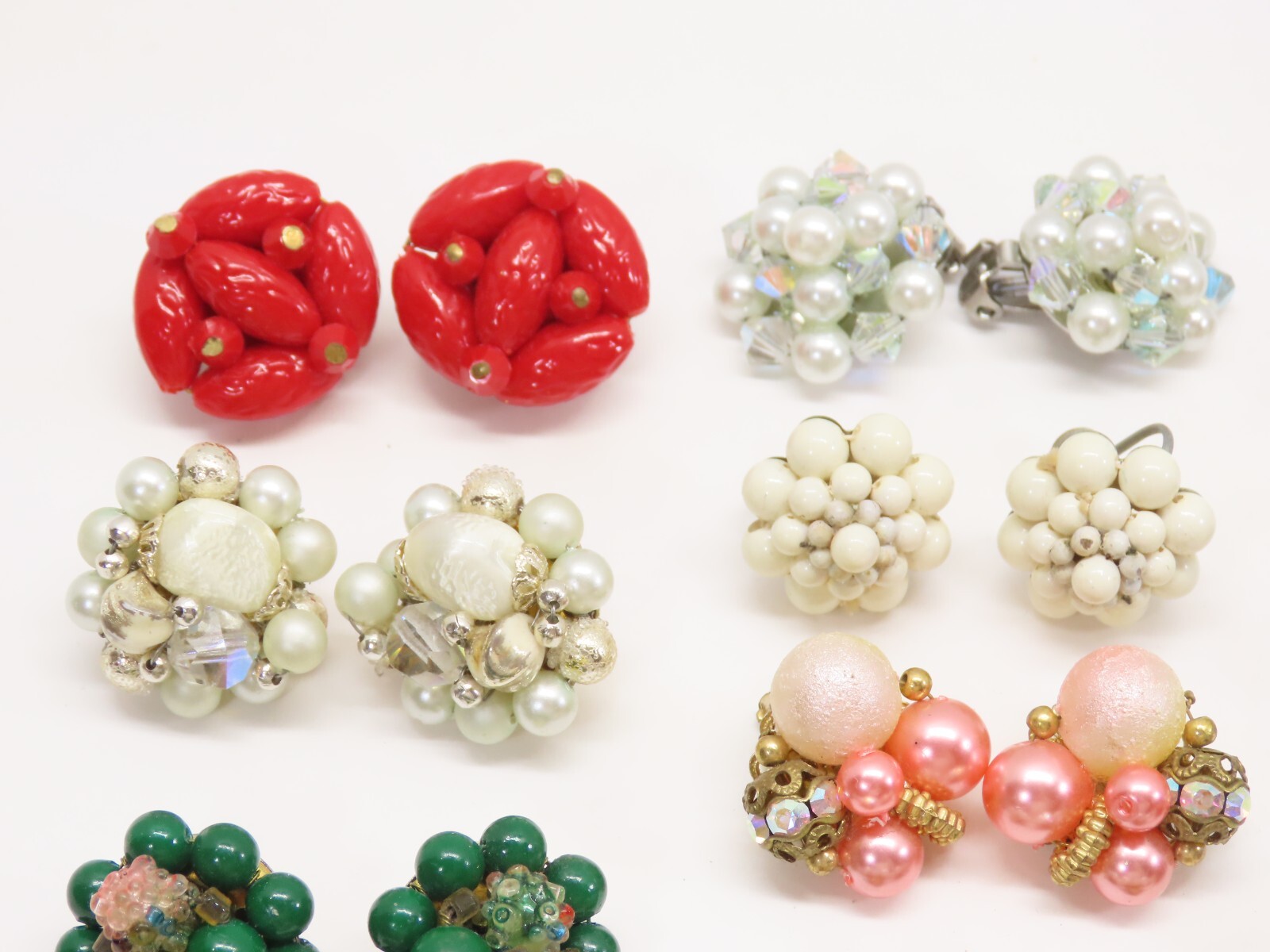 VTG Earrings Cluster Bead Clip On Some Japan Faux Pearl Lucite Plastic + D2542