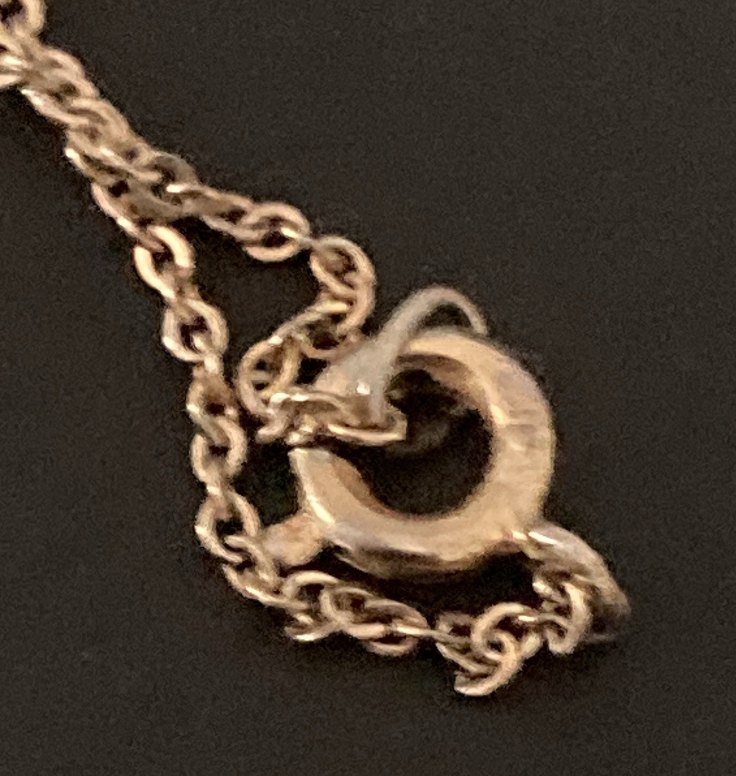 Vintage Gold Fill Locket Tiny Etched Round Photo Charm Chain 14.5″ Pendant