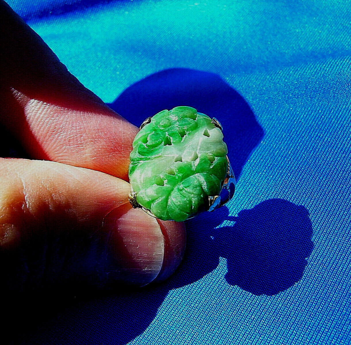 Original EARTH MINED Green JADE Antique Ring Victorian SOLID 18K GOLD Vintage 5