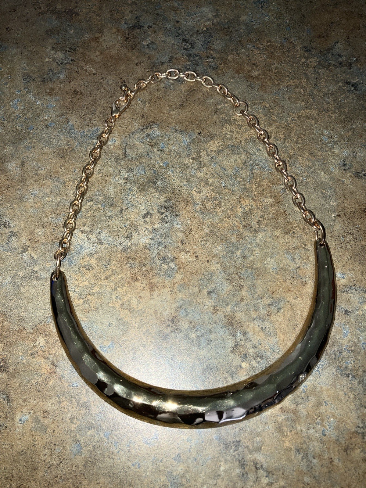 Vintage Hammered Gold Tone Chain Bib Necklace 17 Inches Rare Unique Statement