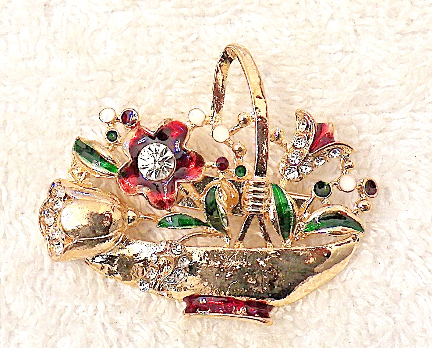 CLASSIC PIN BROOCH BOUQUET BASKET BLOOM FLORAL PETAL FERN FROND PLANT SPRAY X-1C