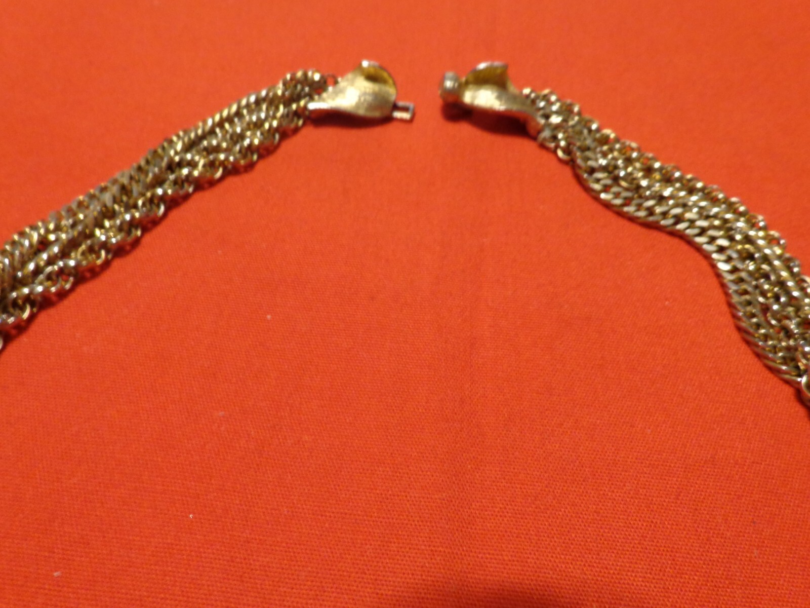 ANTIQUE ART DECO NECKLACE 21 in 4 STRANDS OF GOLD TONE CHAINS VERY SHARP # 031