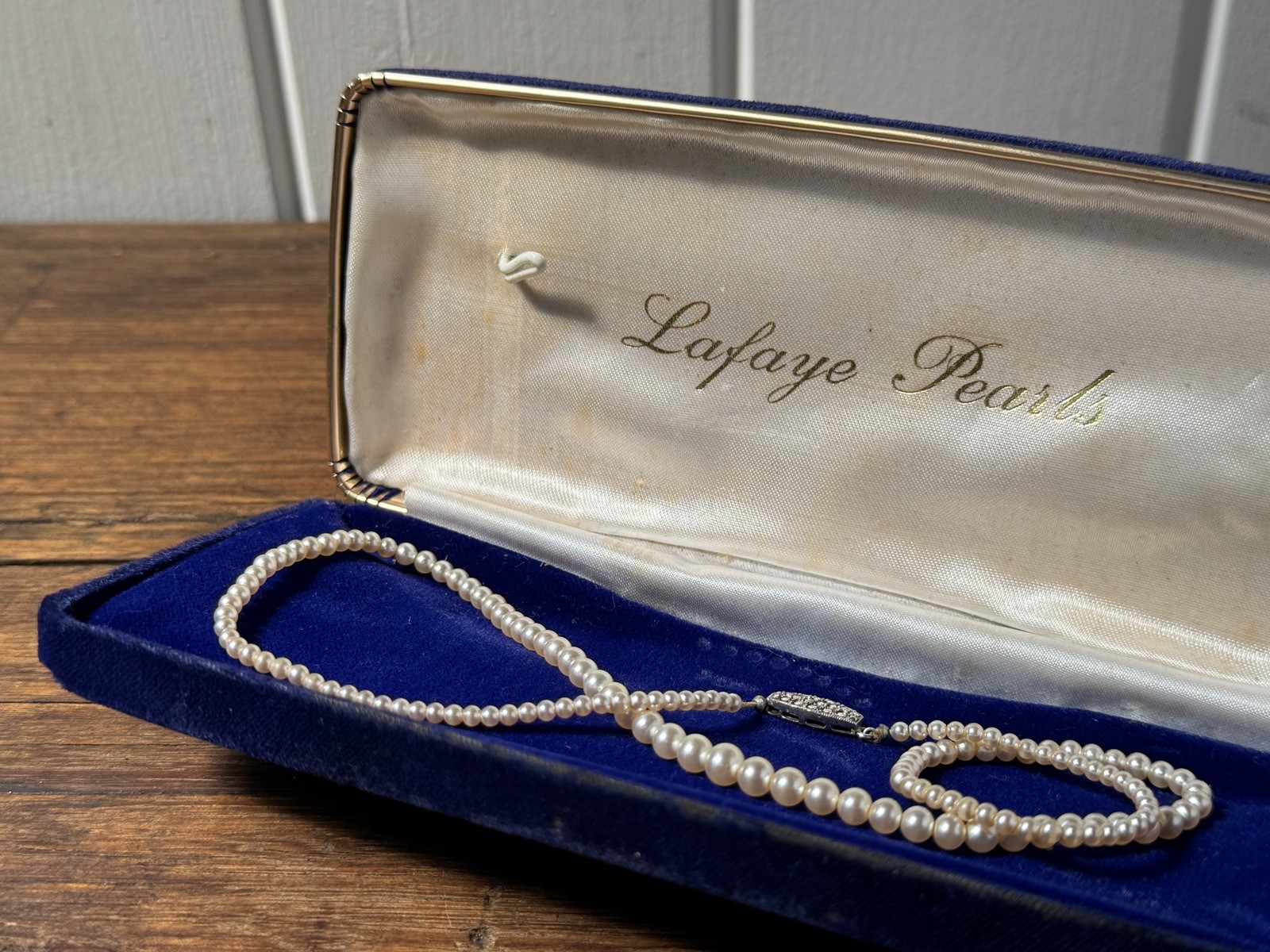 Vintage c.1920’s ‘LAFAYE PEARLS’ Melbourne Australia Pearl Necklace Silver Clasp