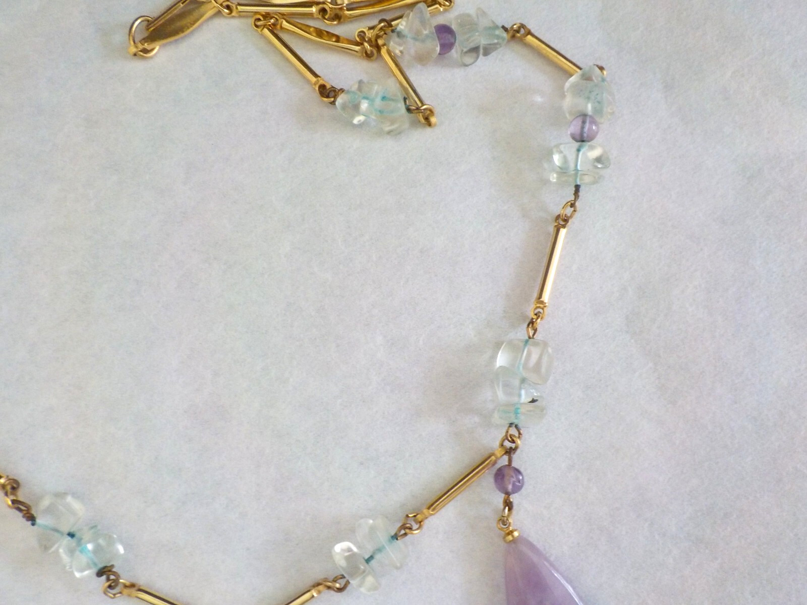 Hobe Amethyst ?? Teardrop & Dyed Chip Gold Tone Metal Clasp Necklace Signed No.