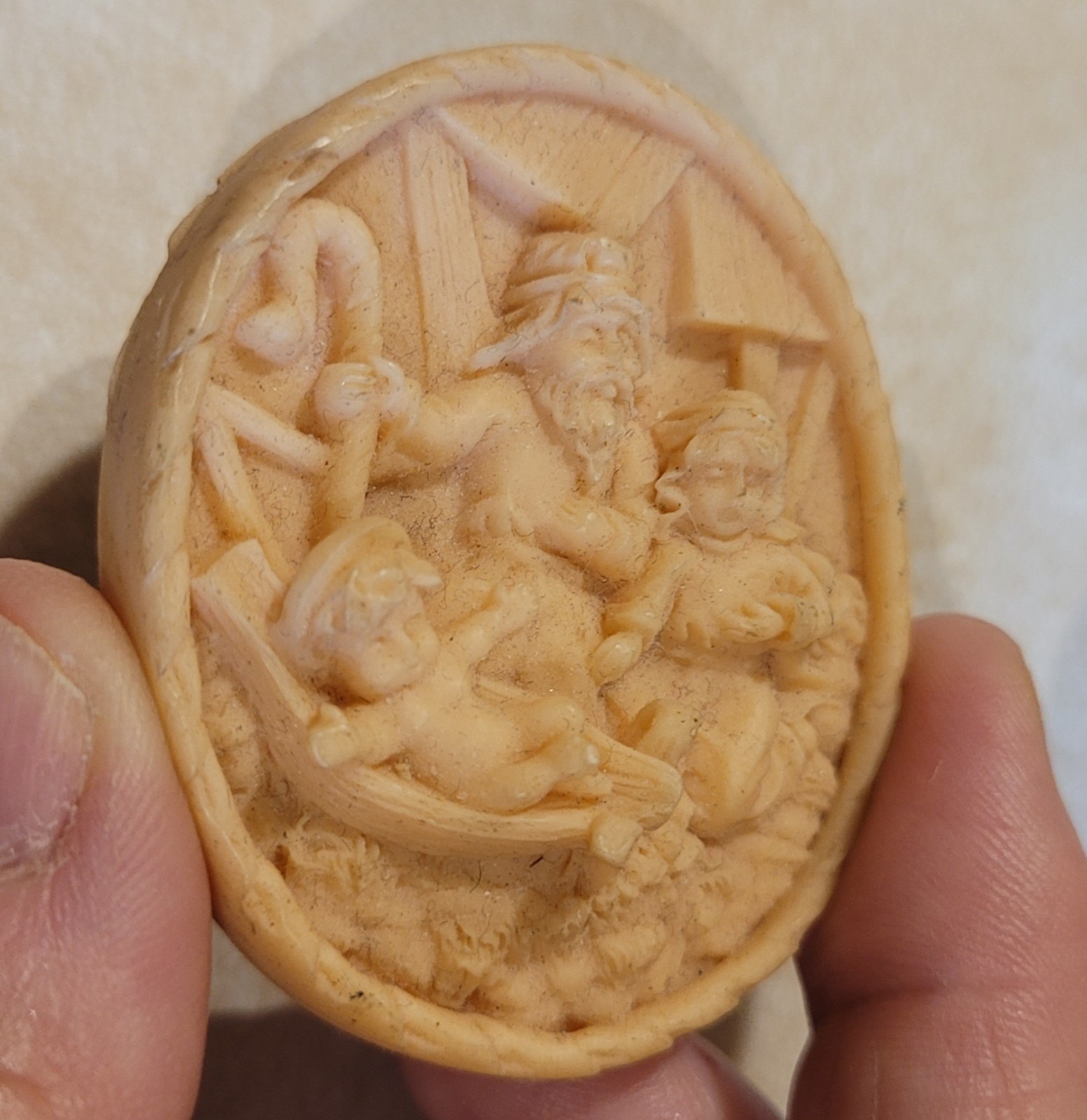 Vintage Resin Carved Faux Wood Christmas Nativity Scene Brooch/Pin