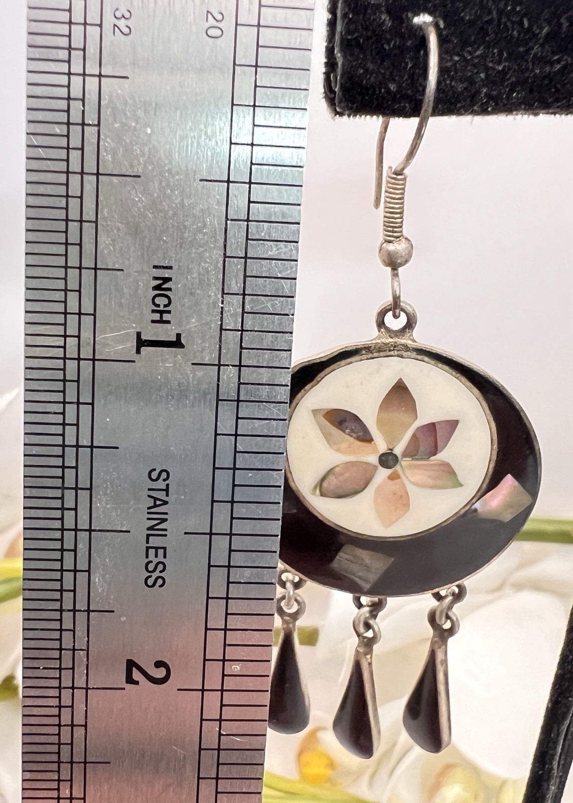 Vtg Abalone Inlay Onxy Flower Earrings MARKED ALPACA MEXICO Jewelry