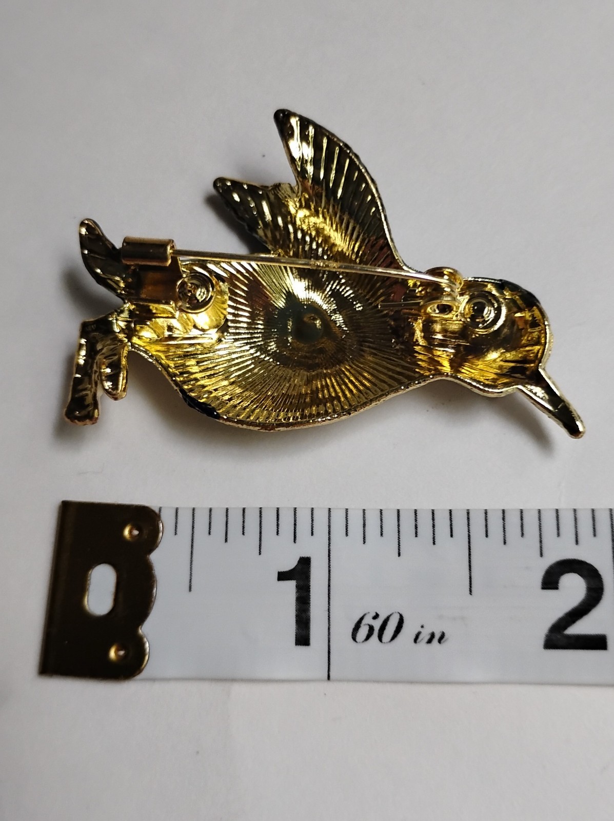 Sparkling Penguin Brooch | Elegant Holiday Fashion Pin | Beautiful Bird Jewelry