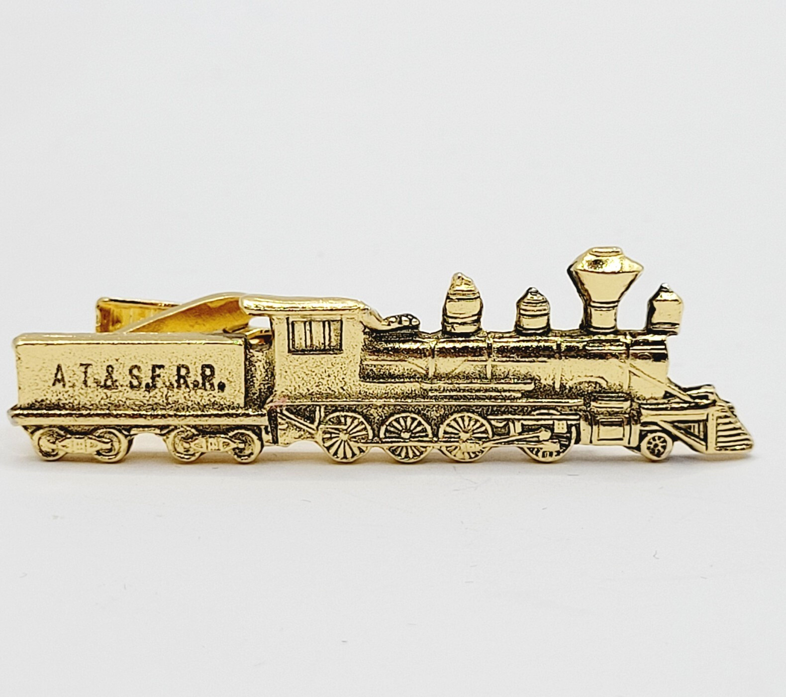 Train AT SF RR Atchison Topeka and Santa Fe Railway Gold Tone Vintage Tie Clasp