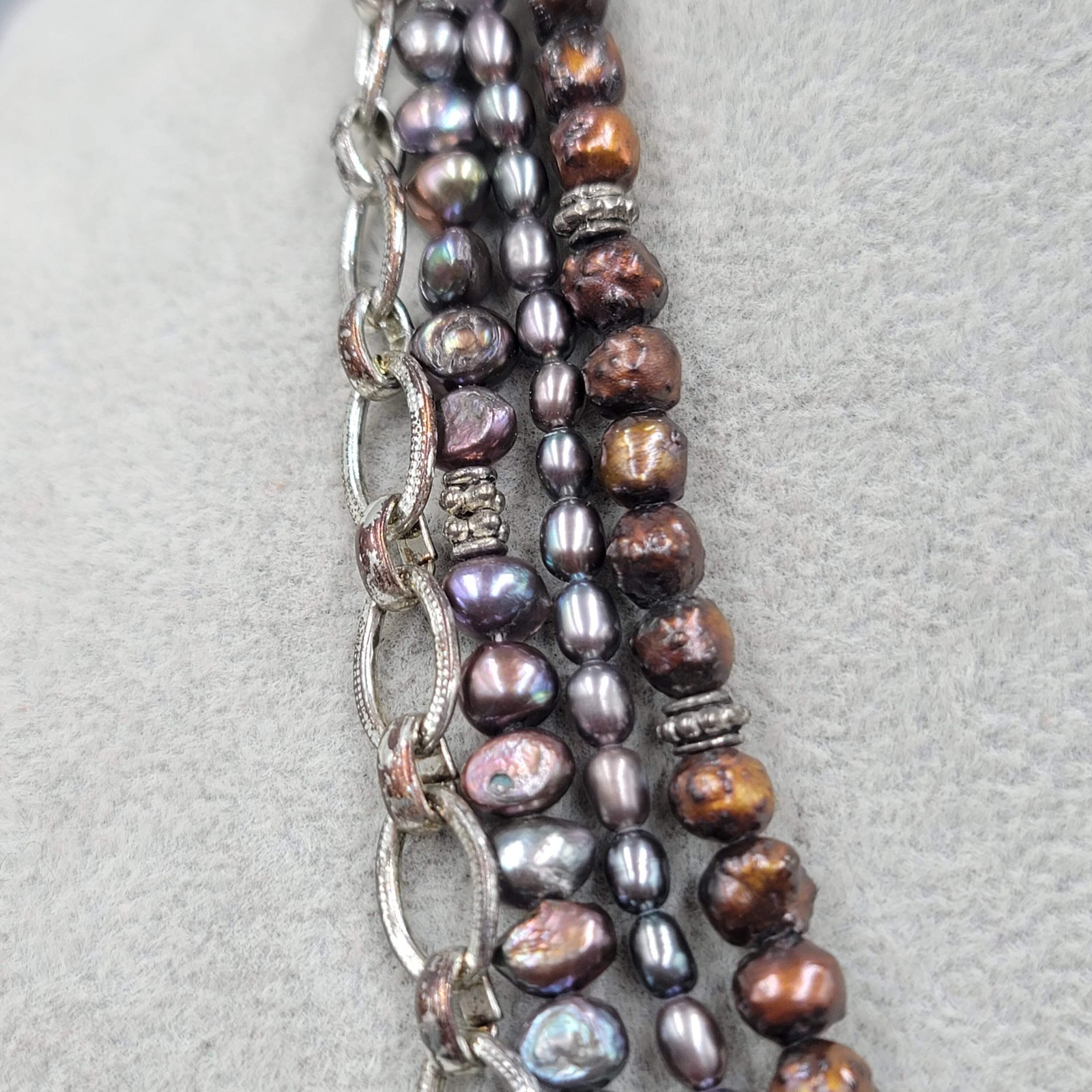 Vintage Multiple Strands PEARLS Bead Necklace Silver tone 18″