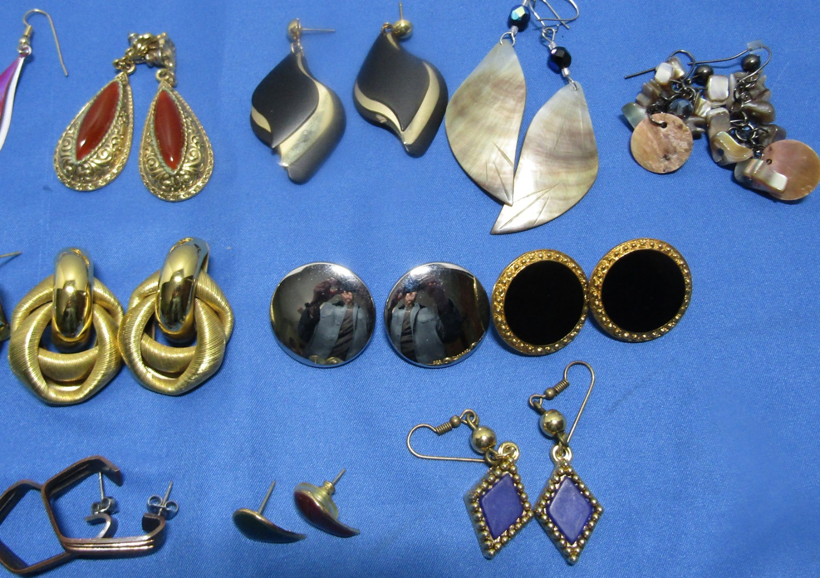 retro vintage pierced earrings assorted styles and sizes 12 Pair