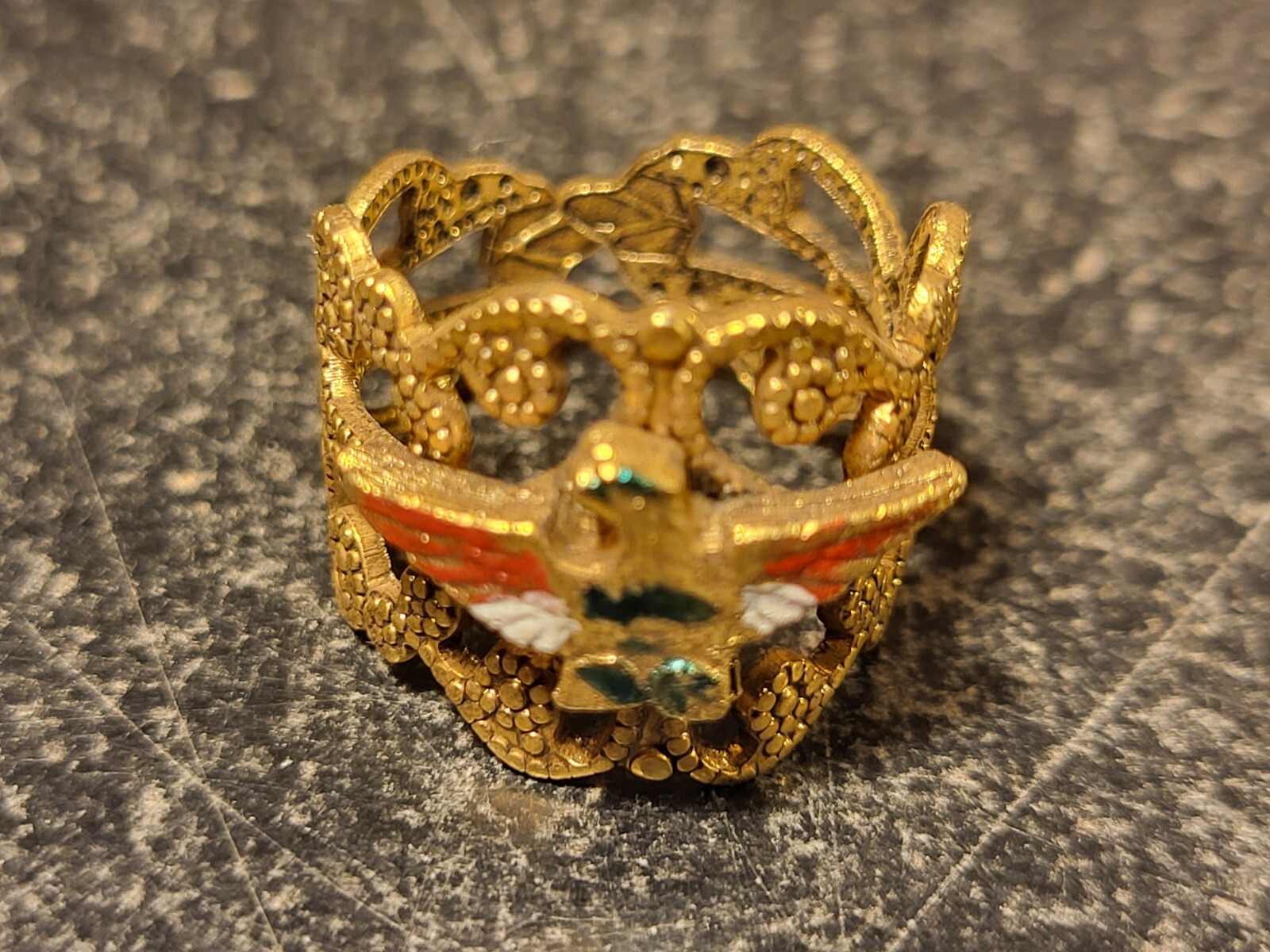 Vtg Fillagree Eagle Cigar Band Gold Tone Cuff Ring Patriotic Red White Blue