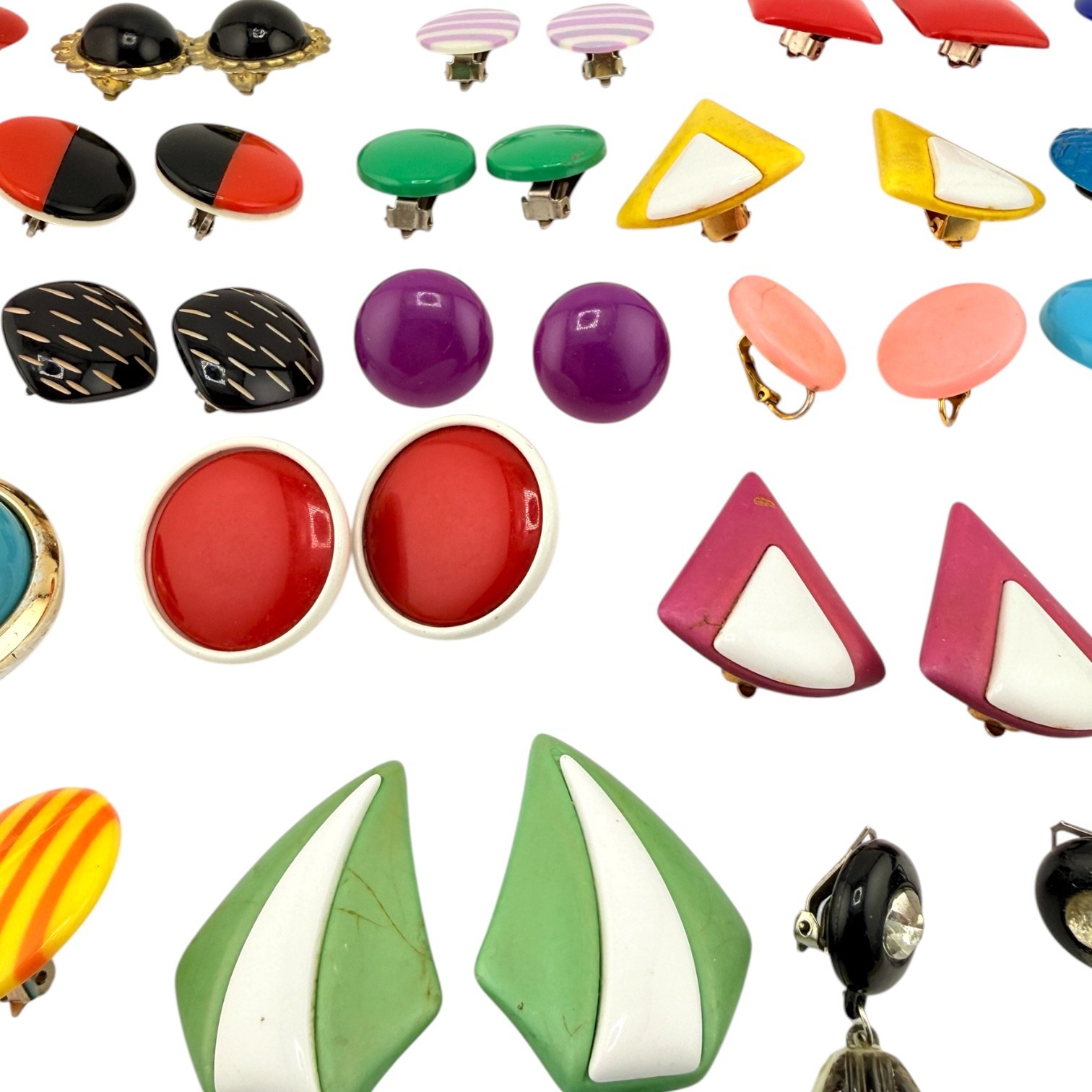 Vtg Earrings Lot of 44 Pairs Clip-on Screw-backs Lucite Acrylic Resin Mod Retro
