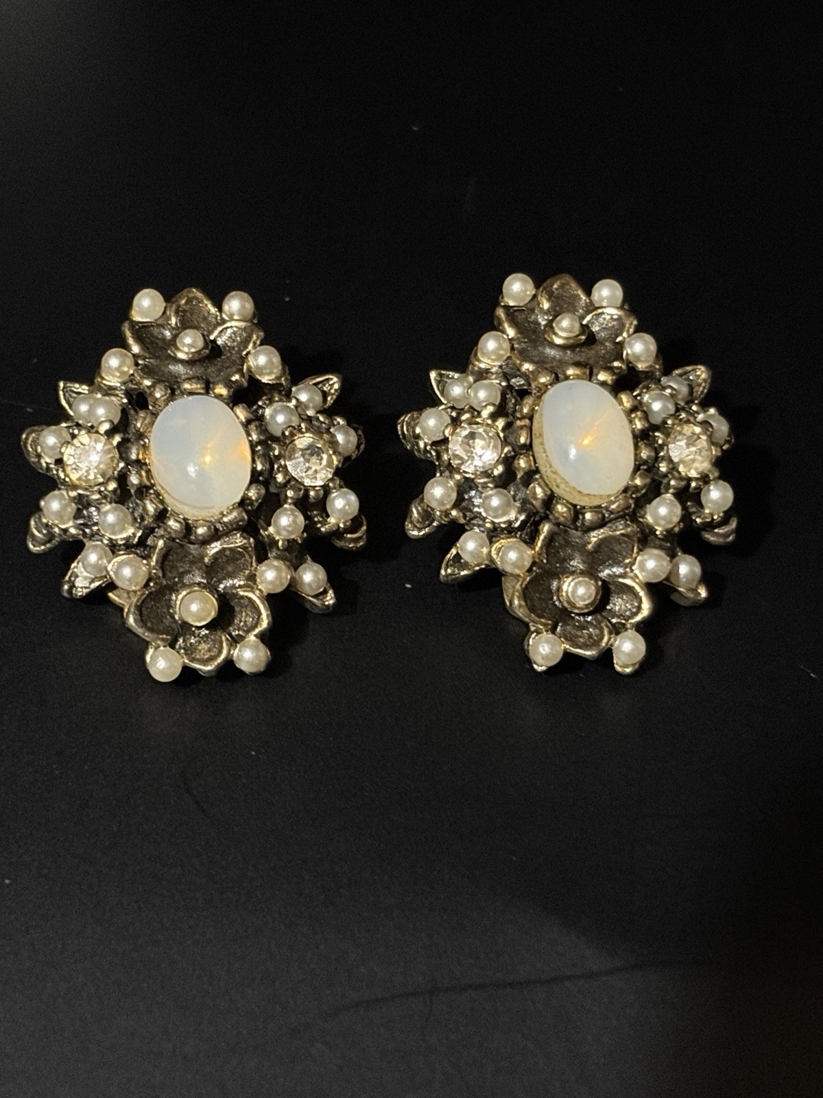 Vintage Opaline Glass Pearl Rhinestone Floral Clip Earrings Gold Tone