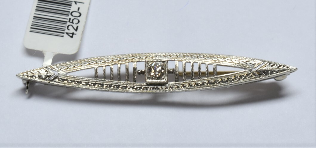 Vintage 14K Solid White Gold All Natural Not Enhanced Diamond Brooch 1935-40’s