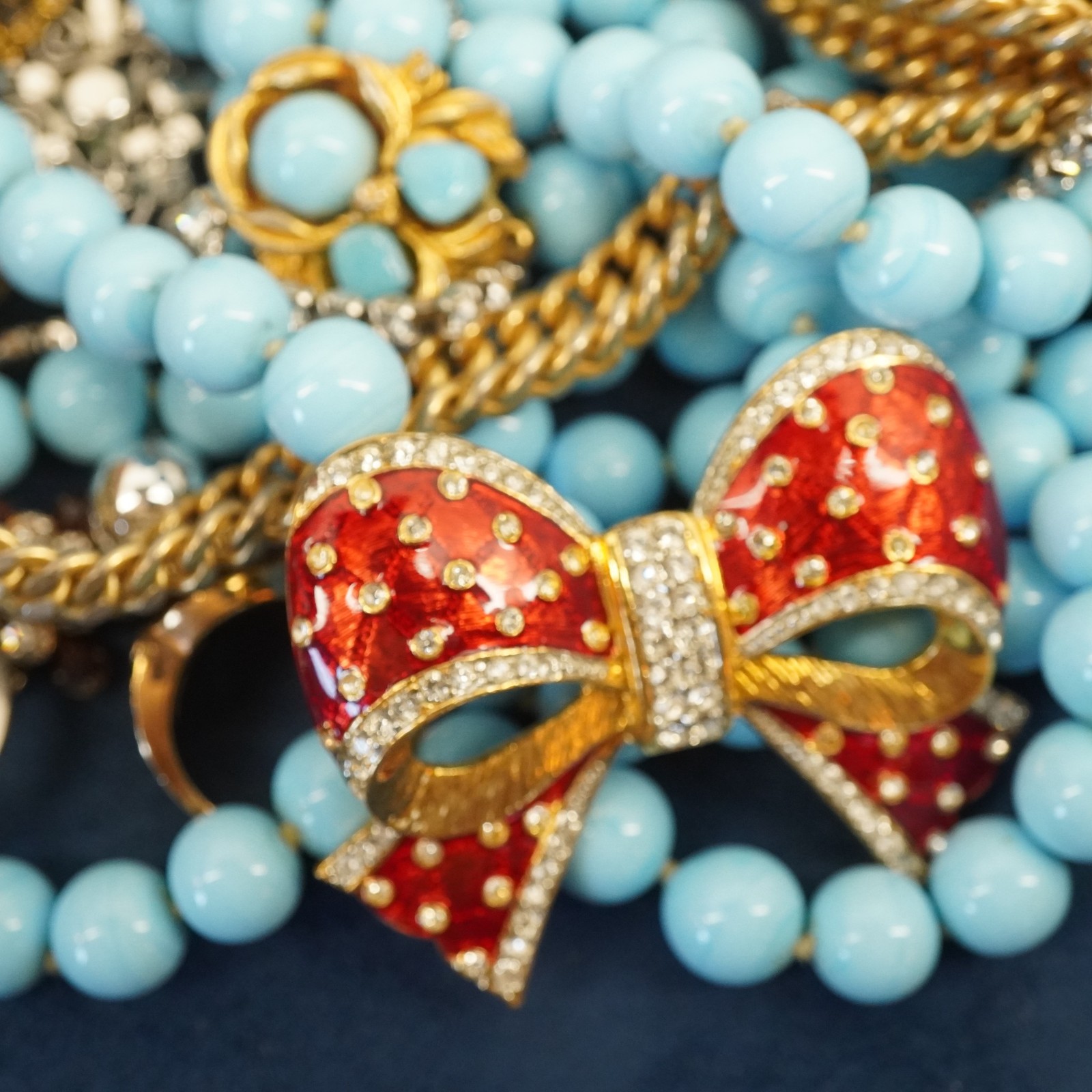 10lb Lot of Assorted Costume Jewelry, Modern & Vintage Much Wearable