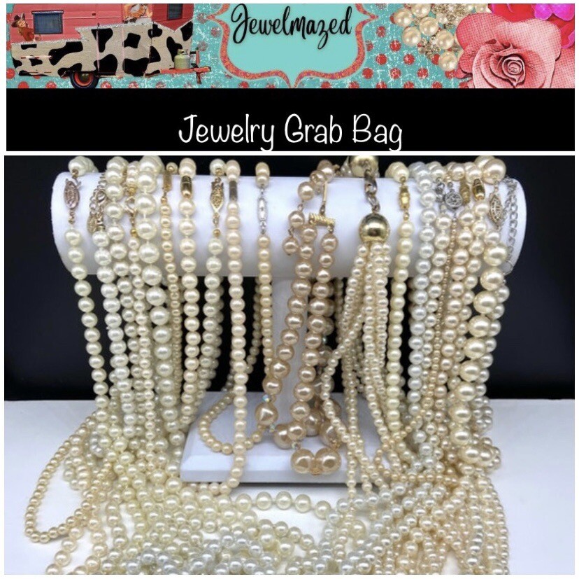 10 Beaded Faux Pearl Necklaces Costume Jewelry Lot Wearable Vintage Pearls