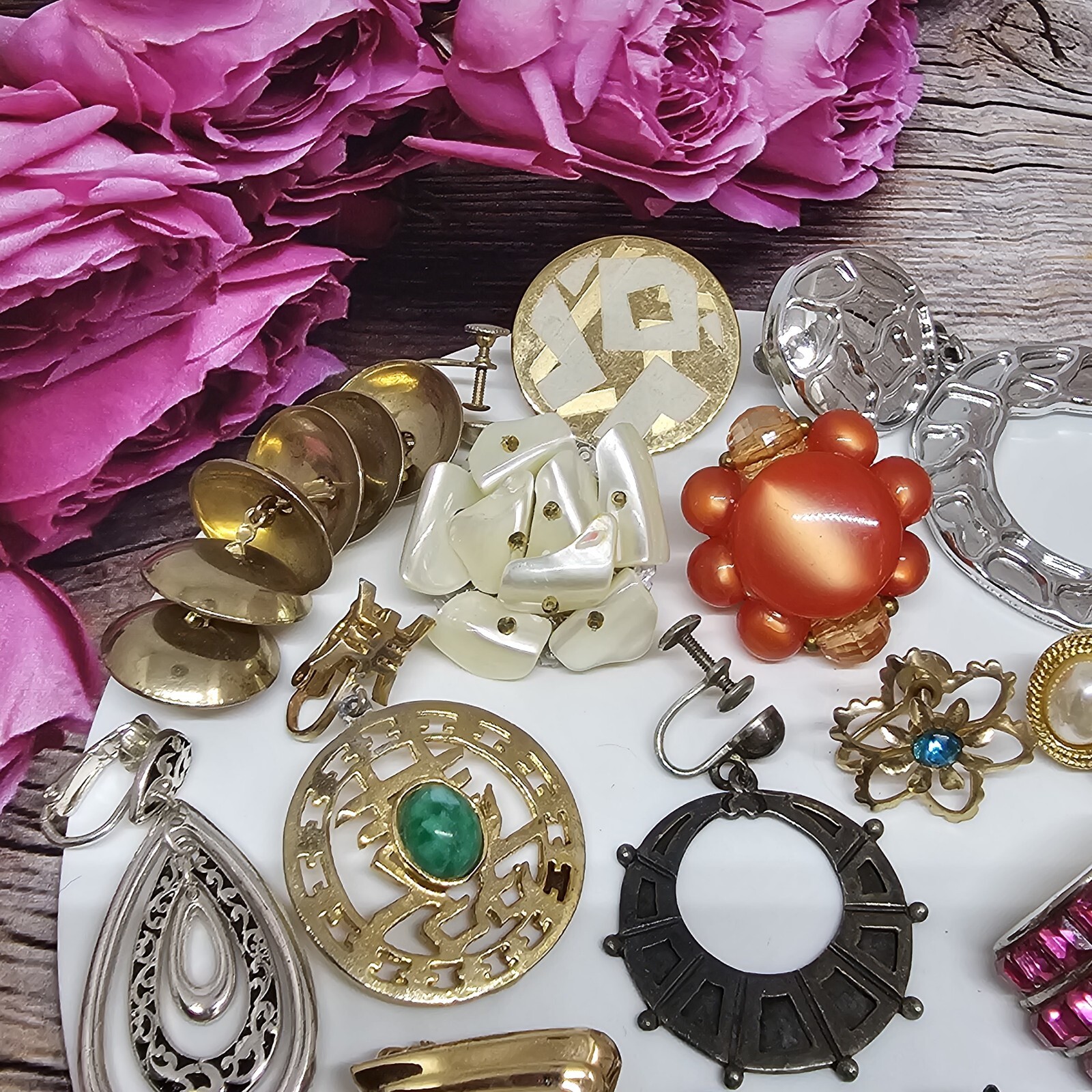 Single Mismatched Vintage Earrings Lot 70’s 80’s Retro Mod Statement Clip On