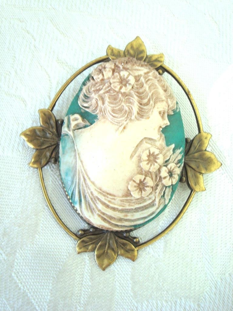 Vintage Nouveau Revival High Relief Teal Cream Cameo Lady Flowers Brooch KJ