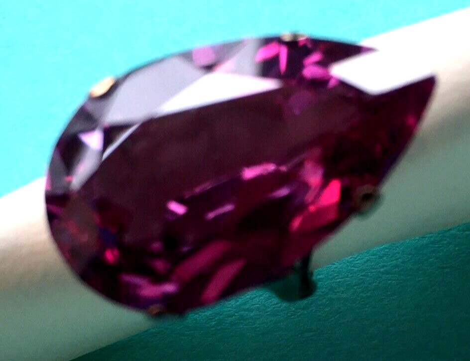 VTG 14K YELLOW GOLD ALEXANDRITE HANDMADE 7/8″x 3/8:”x 3/8′ TEAR DROP 4PRONG LRGE