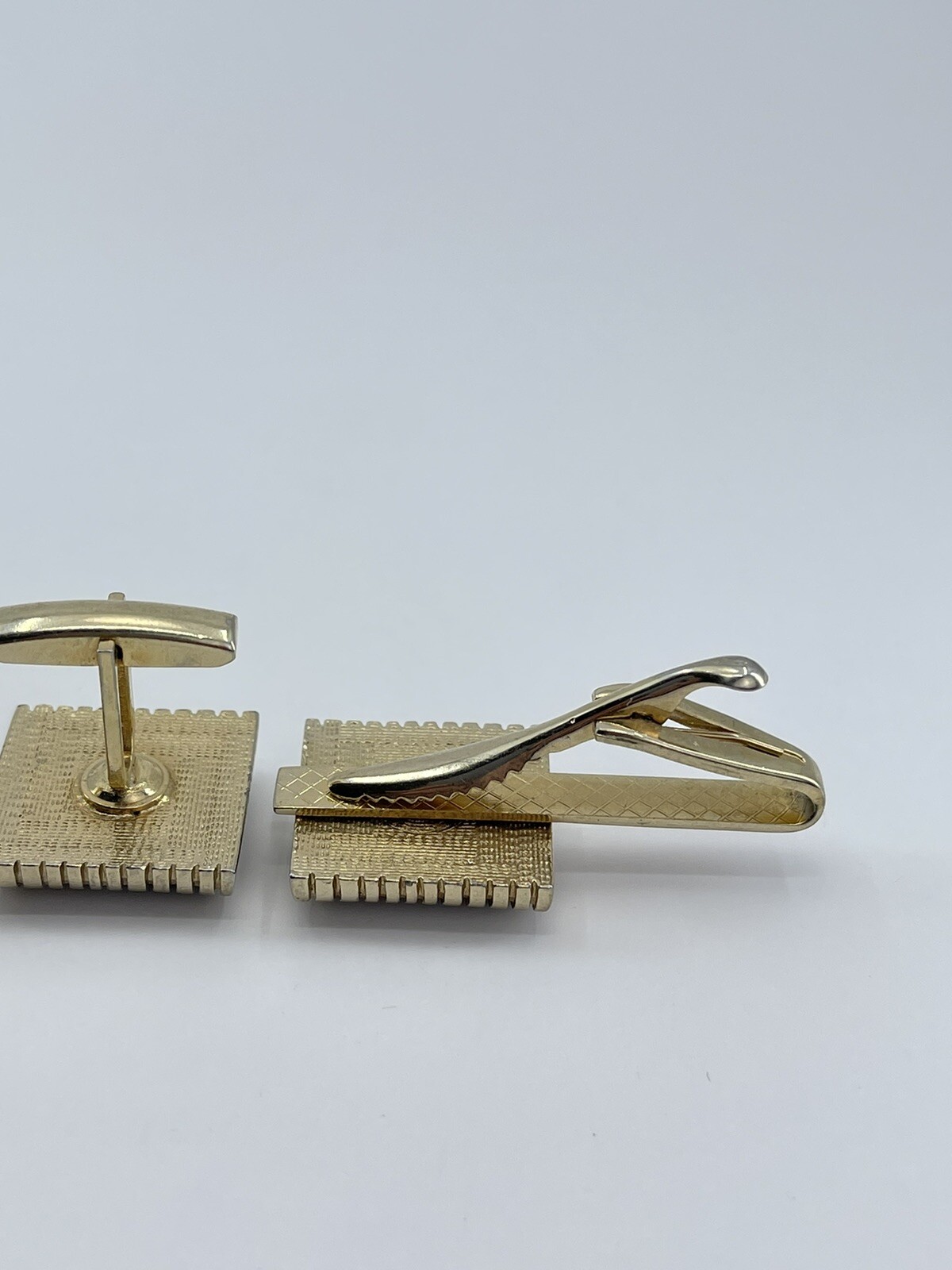 Cufflinks and Tie Clip Set concave glass rectangle gold tone