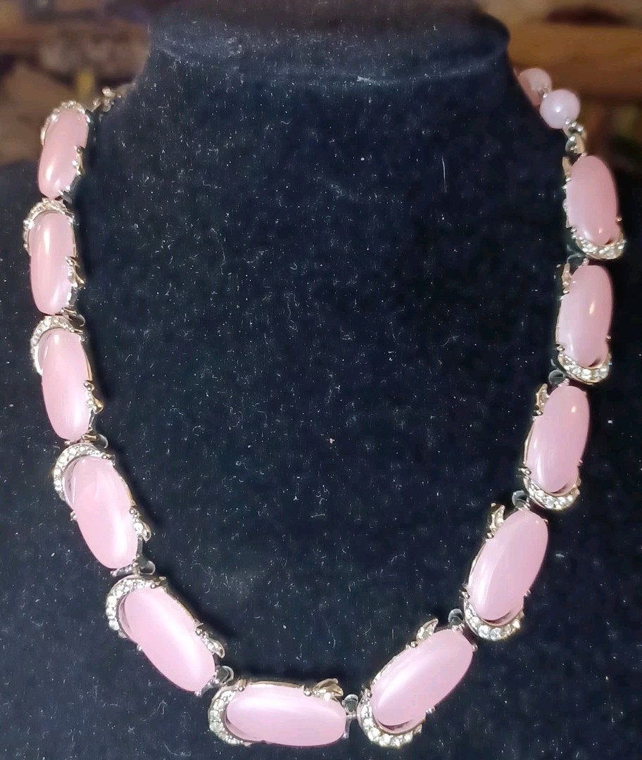 Vintage Kramer Necklace Earrings Signed Pink Thermoset Wit Rhinestone Silvertone