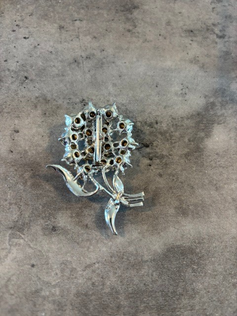 VINTAGE SILVER TONE CLEAR RHINESTONE FLOWER BOUQUET PIN BROOCH