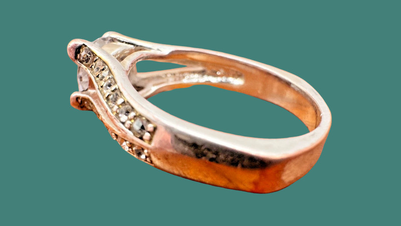 CZ SOLITAIRE ROUND SPLIT SHANK CHANNEL SET ENGAGEMENT PROMISE RING SZ 7