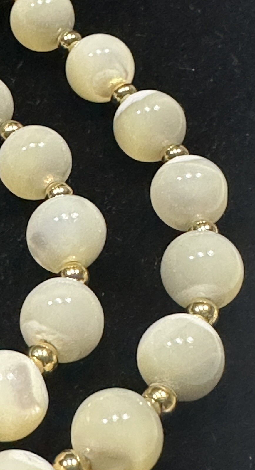VTG Art Deco Opaline Opalite Opalescent Glass Bead Necklace 29” White
