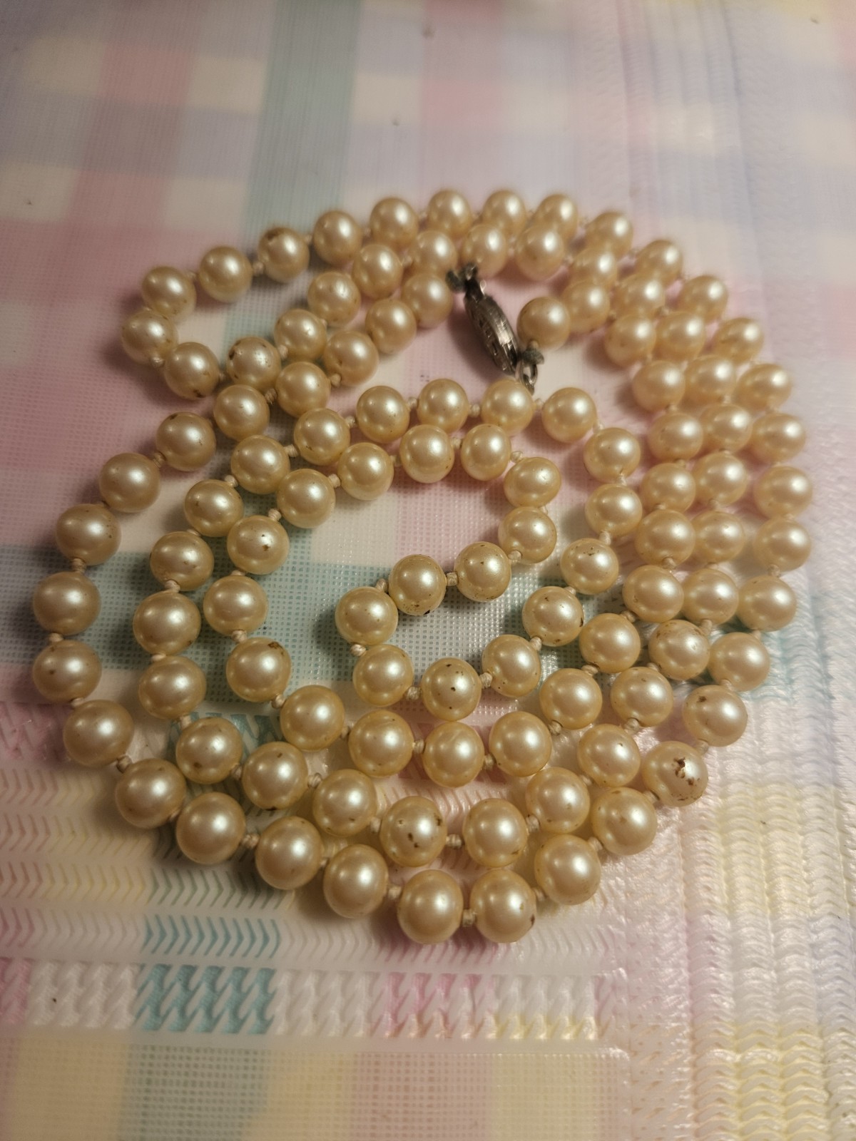 30 INCH STRAND OF REAL PEARLS