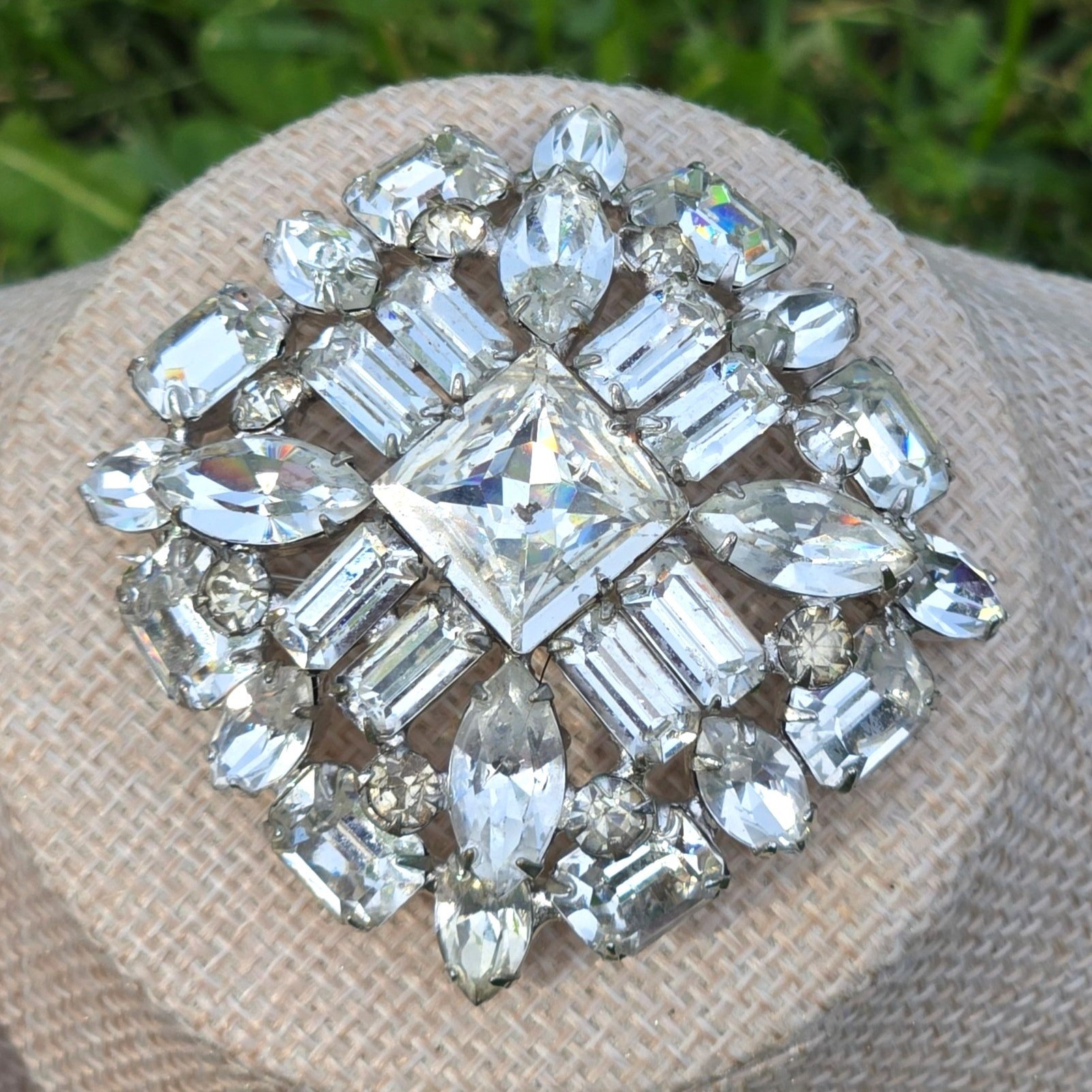 Vintage Kramer of New York Rhinestone Brooch Glamorous large Crystal Pin MCM 2″