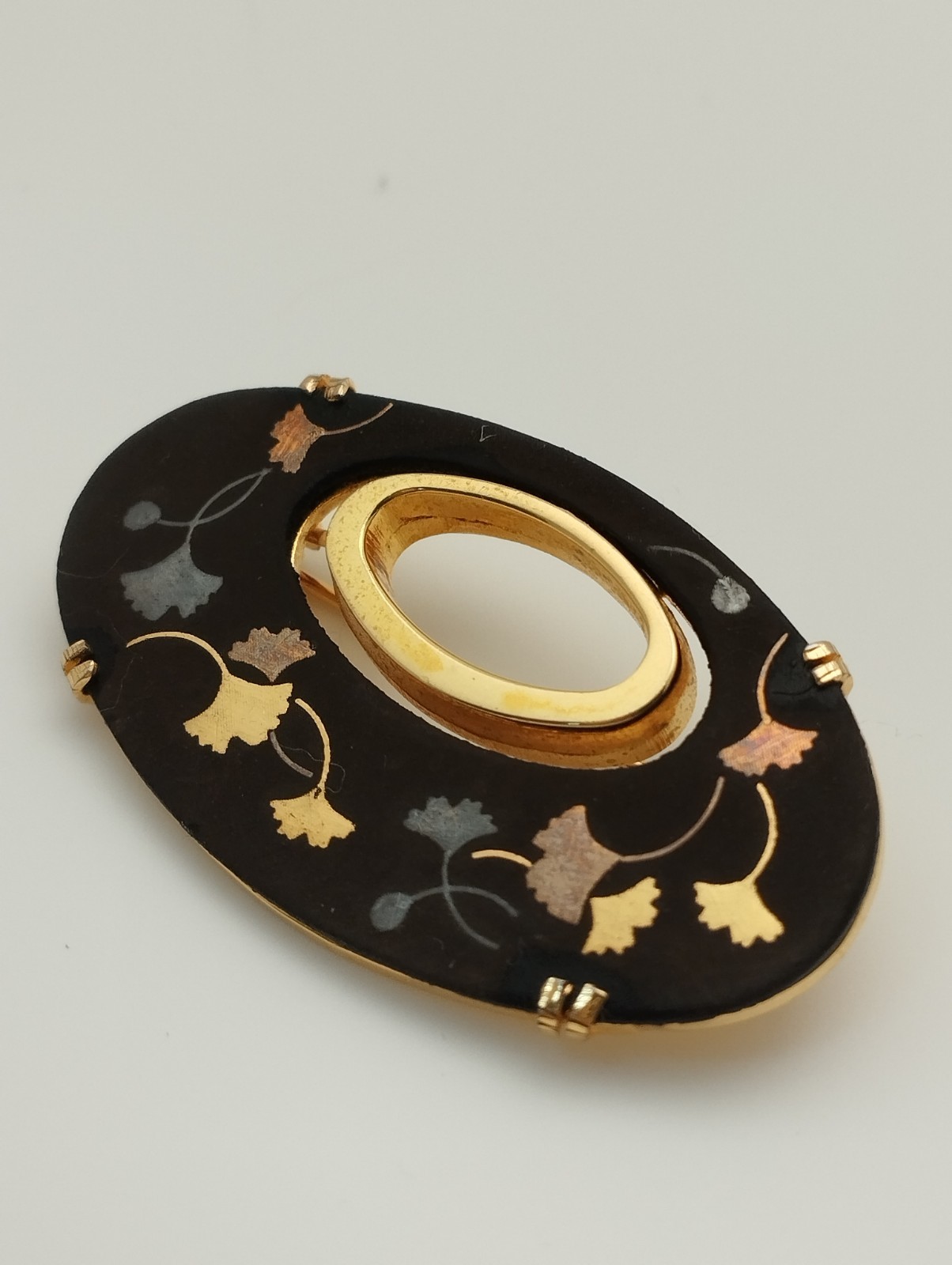 Late 20th century Higo Zogan Ginkgo Inlay Brooch Mitsusuke Japan Damascene Art