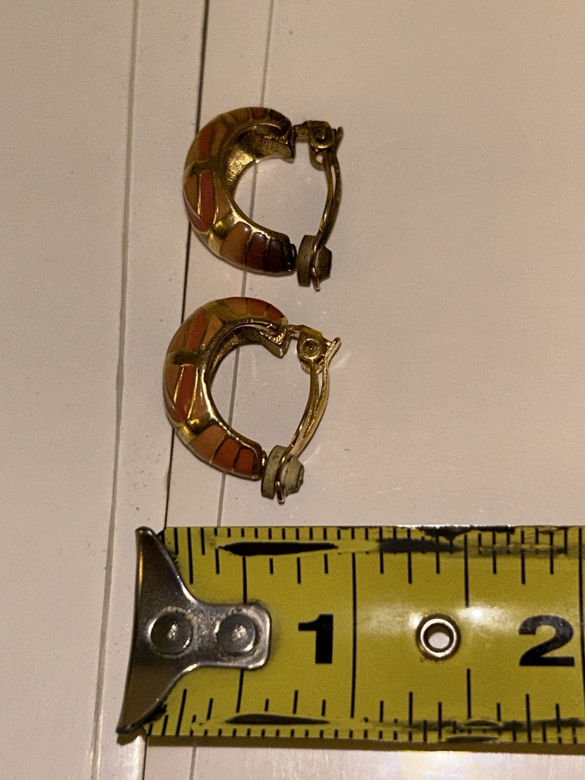 Vintage Joan Rivers Coral Enamel Hoop Clip-On Earrings Costume Jewelry Excellent