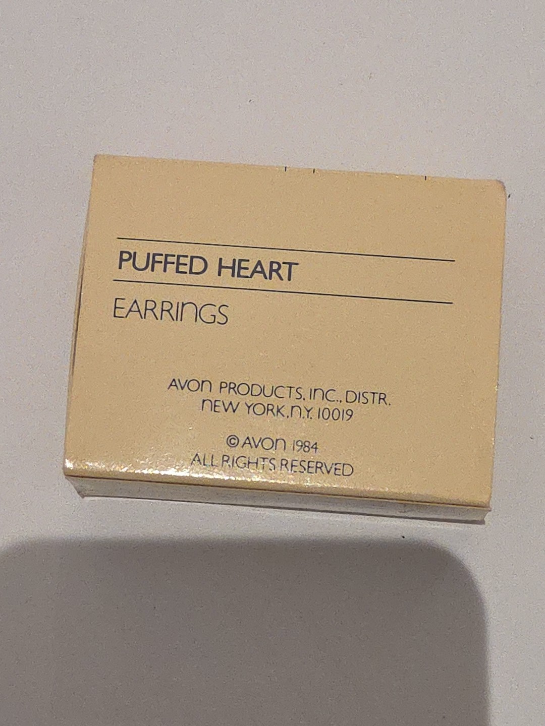 Vintage 1984 Avon Puffed Heart Pierced Earrings Goldtone New With Box
