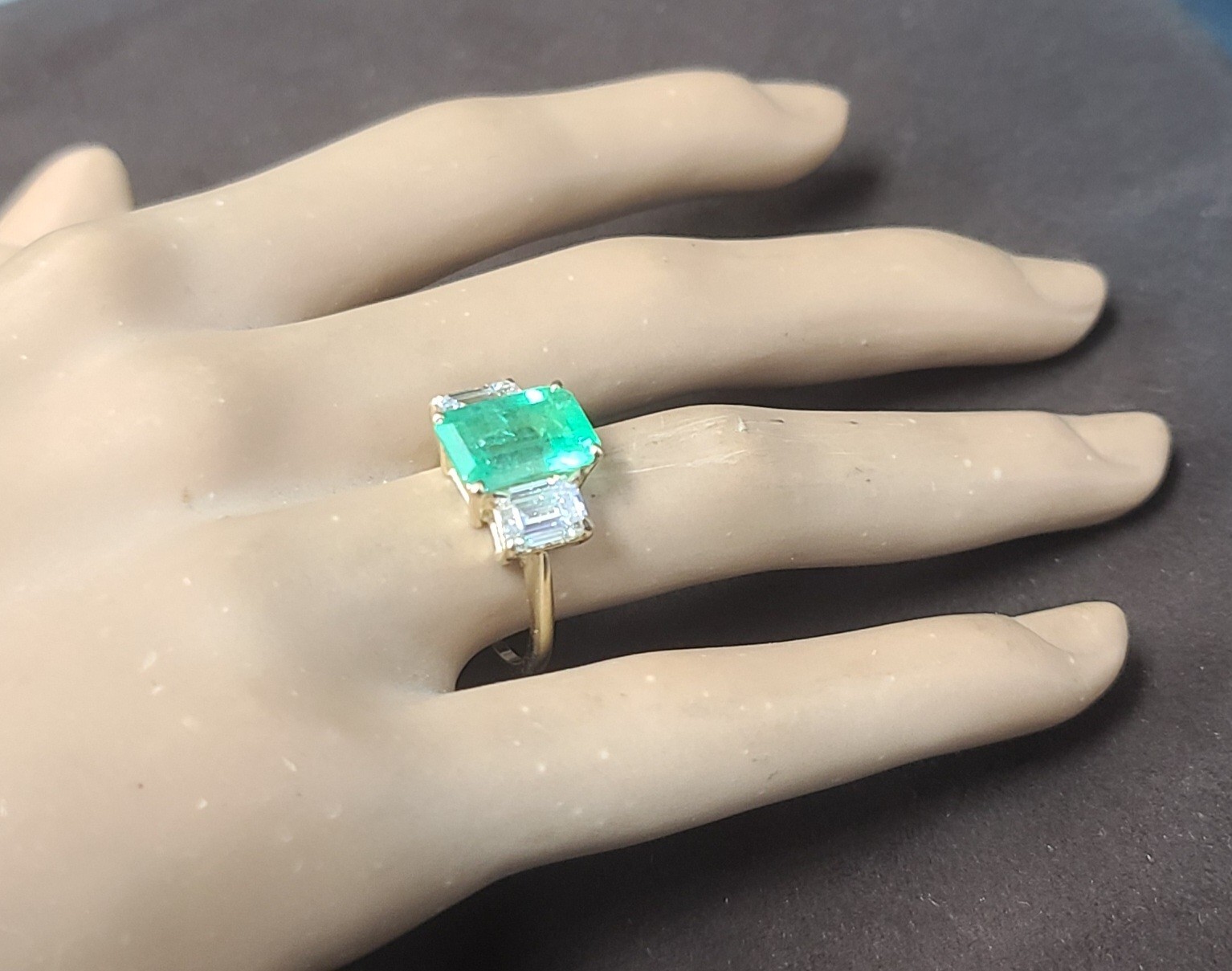 Vintage 14k Yellow Gold Engagement Ring3.02ct.Natural Colombian Emerald GIA Cert