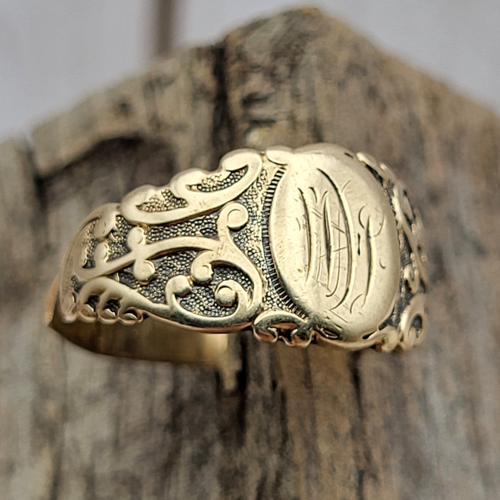 Antique 10K Yellow Gold Ornate Monogrammed Signet Ring Art Nouveau Signed