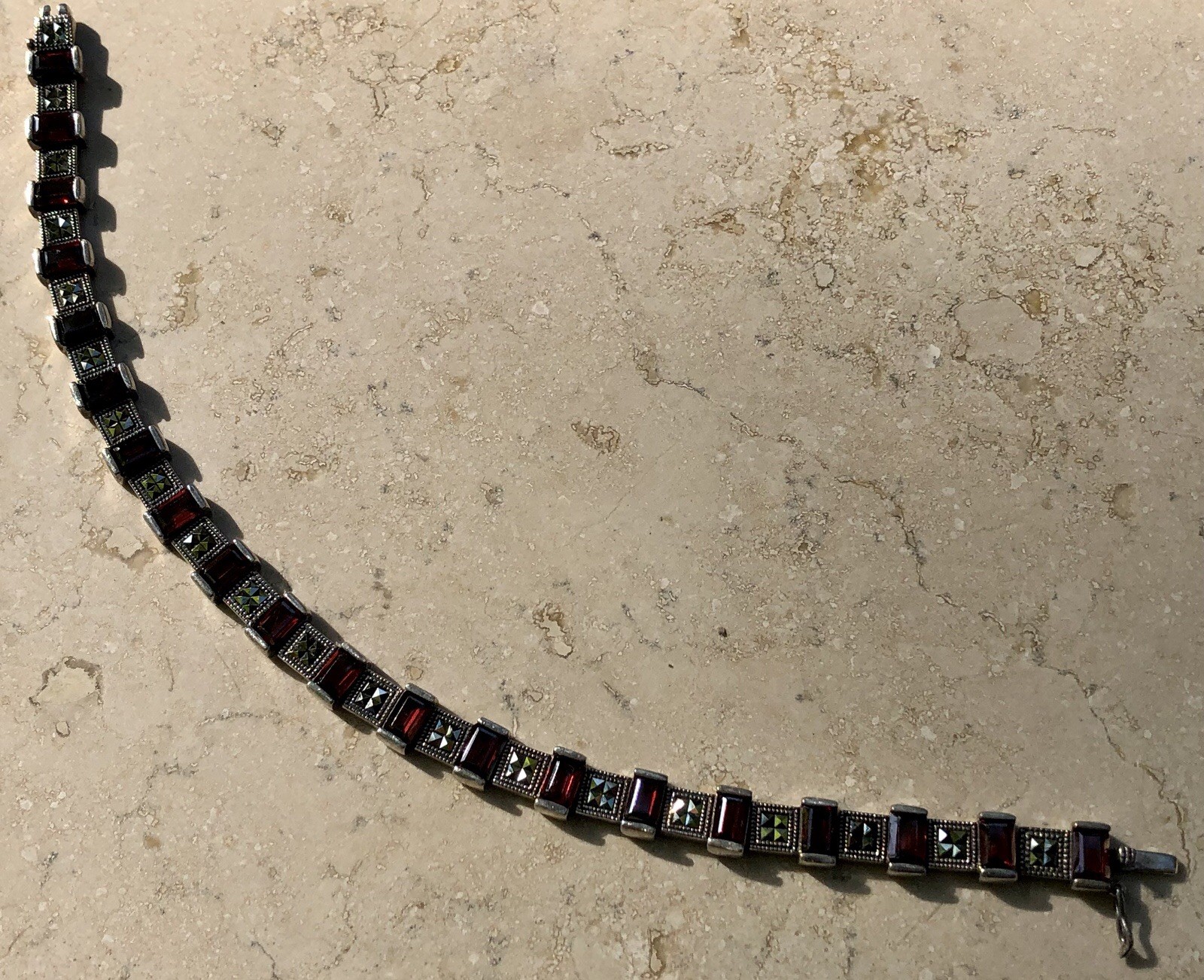 ❤️✨VINTAGE Sterling Silver EMERALD CUT GARNET & MARCASITE ESTATE Tennis Bracelet