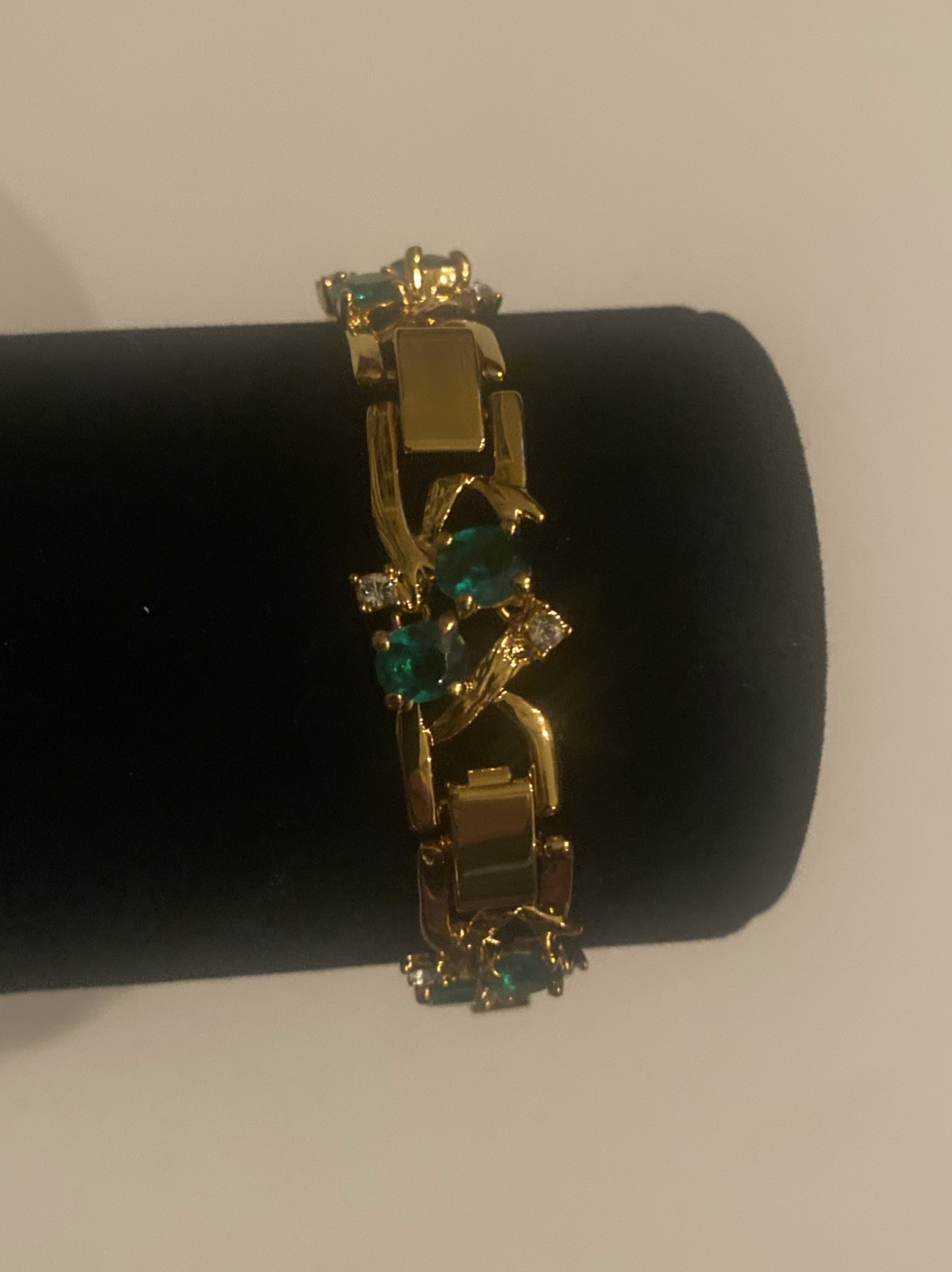 Camrose & Kross Jackie Kennedy Emerald And Crystal Gold Interlocked Bracelet JBK