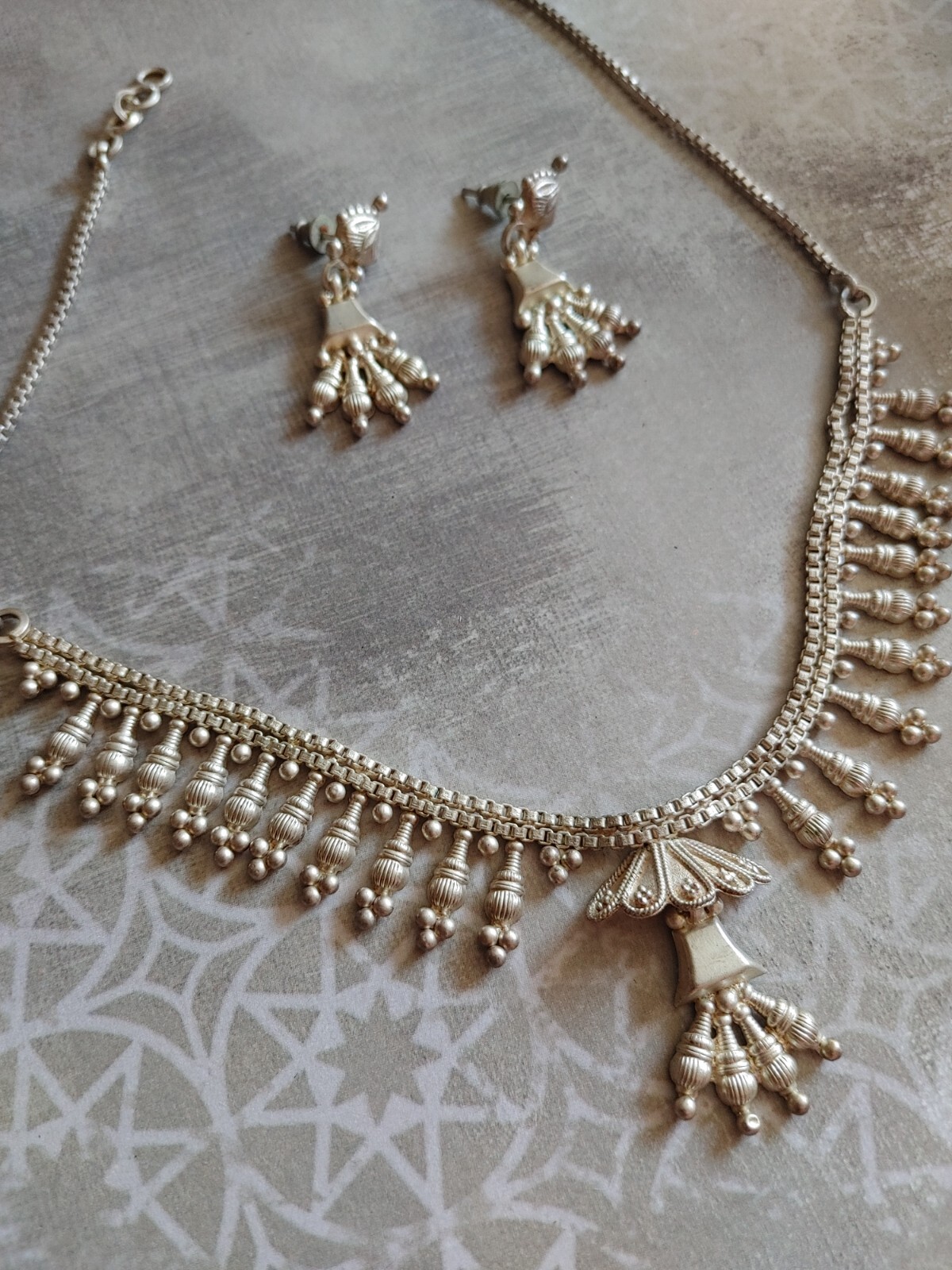Vintage necklace earrings SET India style silver alloy not sterling lightweight