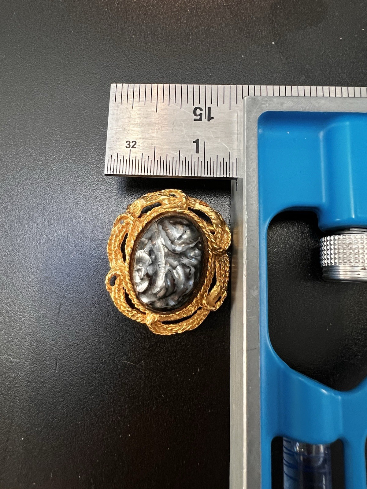 Vintage Black Carved Cameo Style Brooch Gold Tone Ornate Statement Pin