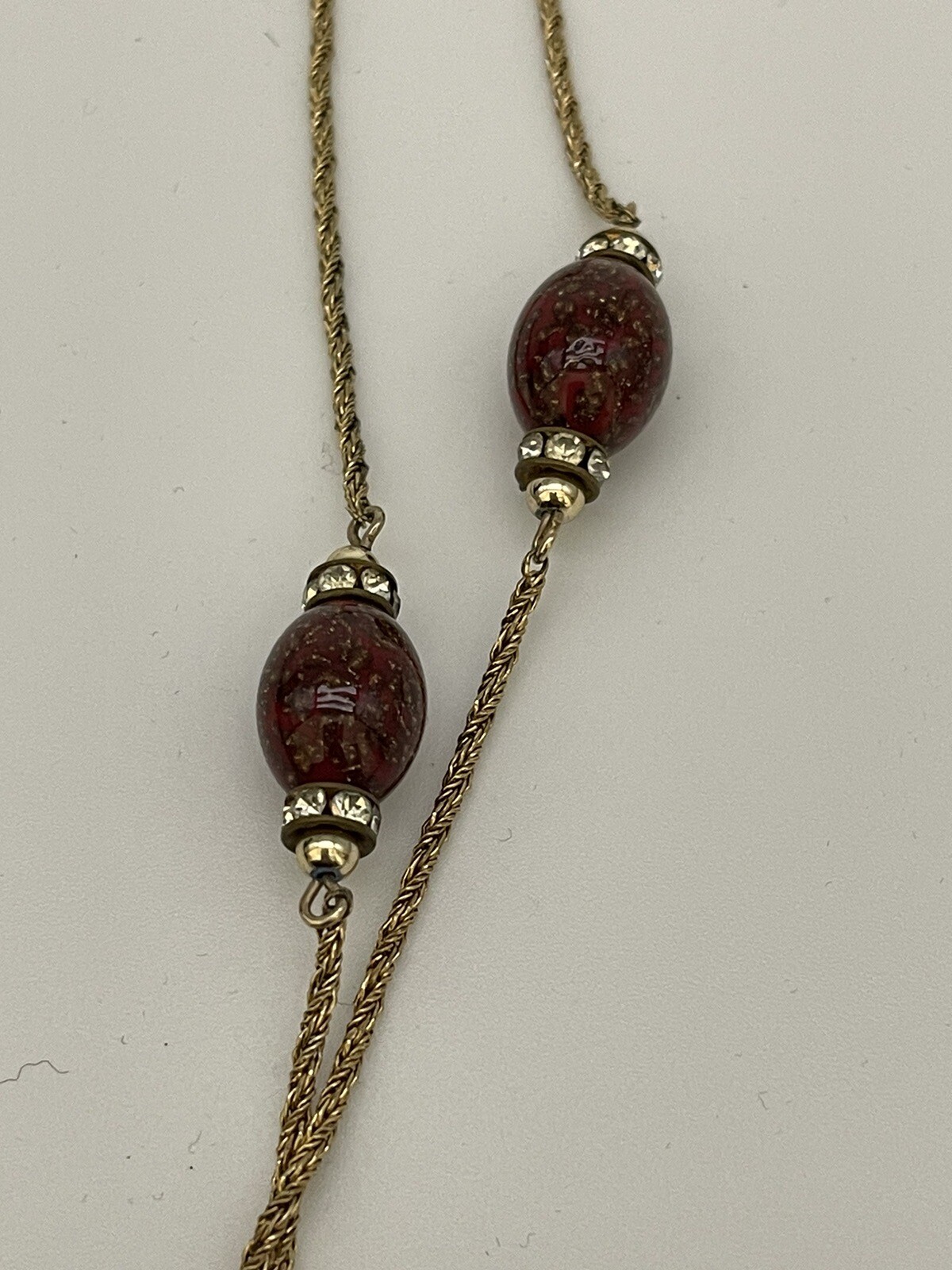 VINTAGE HENKEL GROSSE GERMANY LONG GOLD TONE NECKLACE RED BEAD CRYSTAL 38” 1970’