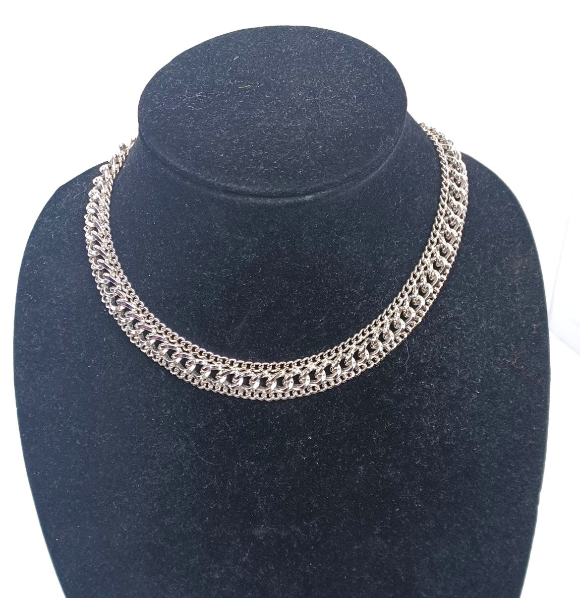 Vintage Sarah Coventry Silver Tone Chain Choker Necklace Signed 16″