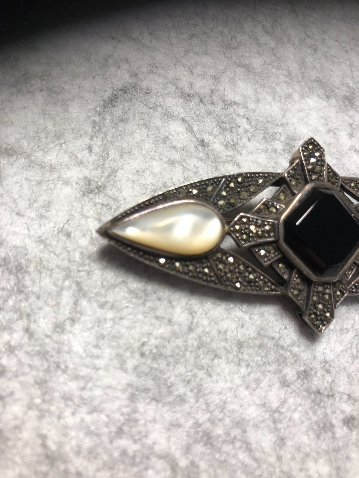 925 Sterling Silver Vintage/Antique Black Onyx ~ Pearl~Marcasite Art Deco Brooch