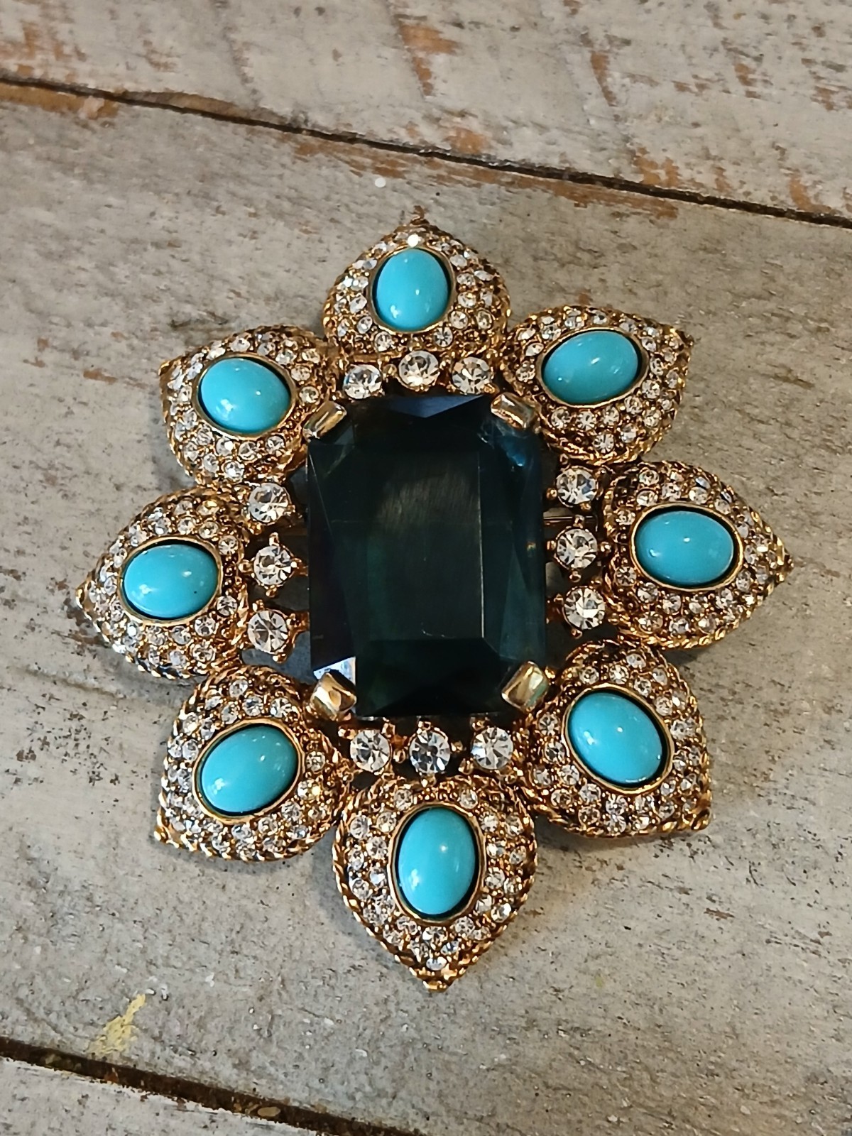 Vintage Brooch Assortment